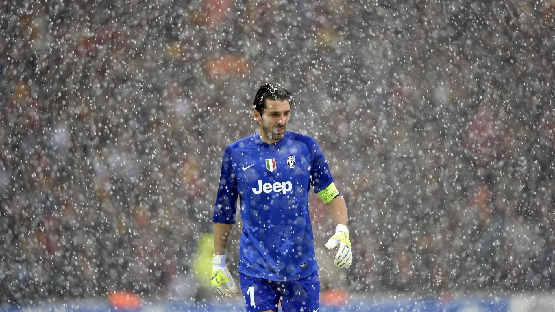 开场9分钟独造2球!登贝莱创纪录之夜击沉皇马,改写21年历史